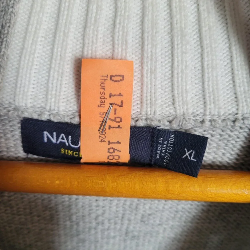 CLEARANCE -  NAUTICA Men’s Tri Color Grey Sport Pullover Sweater (Size: XL)